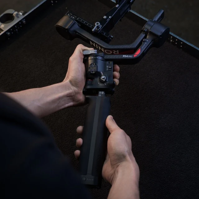 DJI RS BG70 High-Capacity Battery Grip