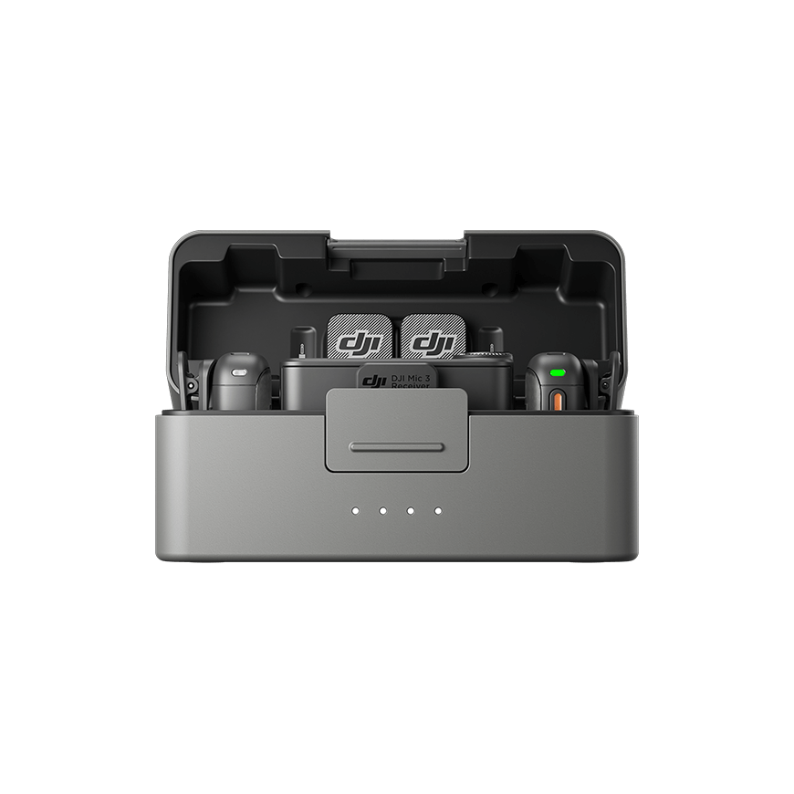 DJI Mic 3: передатчики, приёмник и зарядный футляр